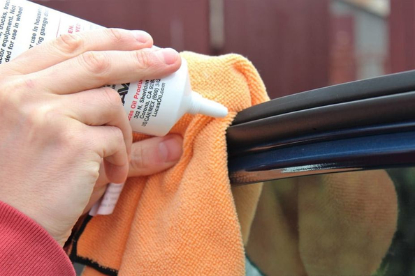 Как продлить срок эксплуатации резиновых уплотнителей авто: простые советы по уходу