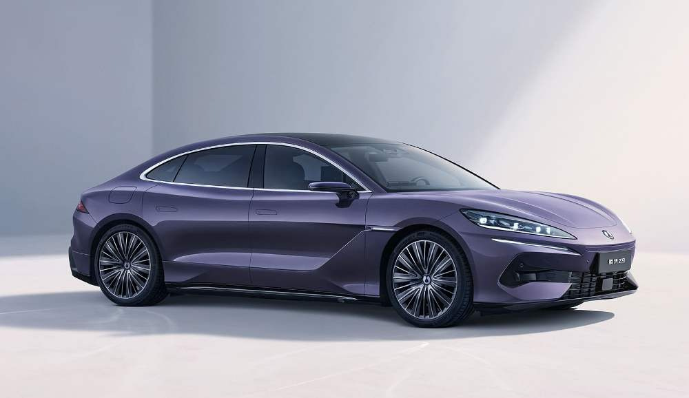 Обзор Denza Z9 2024: Роскошный электрический седан