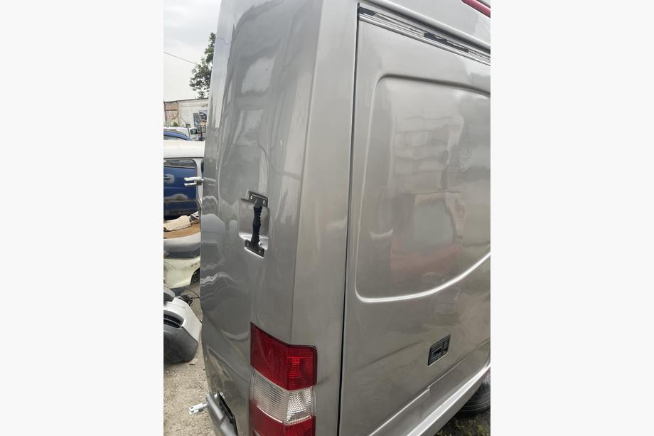 Mercedes Sprinter W906 2006–2018 гг. Багажник на Крышу (Серый) Фото 4