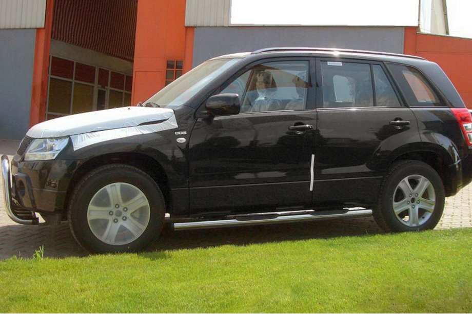 Suzuki Grand Vitara 2005-2017 гг. Боковые трубы (2 шт., нержавейка) Фото 1