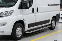 Citroen Jumper 2007-2025 гг. Боковые Подножки Maydos V1 (2 шт., Алюминий и Нержавейка) фото 1