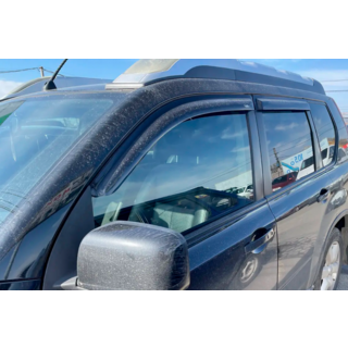 Передние ветровики (2 шт, HIC) Nissan X-trail T31 2007-2014 гг. фото 1