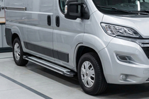 Fiat Ducato 2006-2025 гг. Боковые Подножки Rainbow (2 шт., Алюминий) фото 1