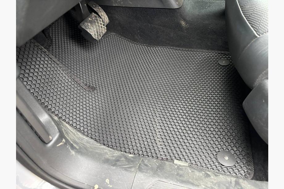 Volkswagen ID.4 2020- гг. Резиновые Коврики Carsuit (Черные) Image