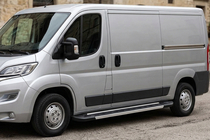 Peugeot Boxer 2006-2025 гг. Боковые пороги RedLine V1 (2 шт., алюминий) фото 1