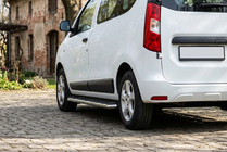 Dacia Dokker 2013-2022 гг. Боковые Подножки Maydos V1 (2 шт., Алюминий и Нержавейка) фото 1