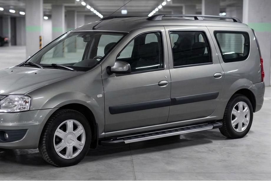 Dacia Logan MCV 2004-2014 гг. Боковые пороги RedLine V1 (2 шт., алюминий) Image