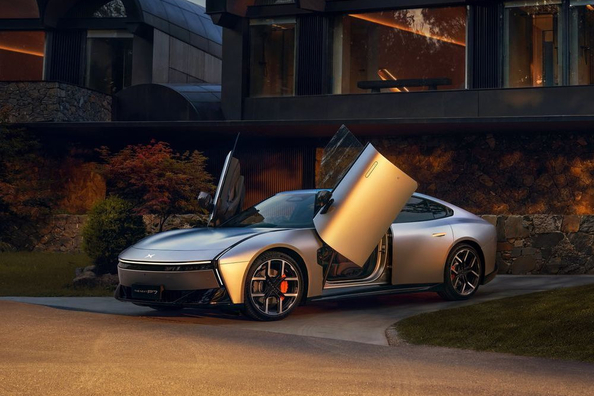 Обзор Xpeng P7 второго поколения 2025 года