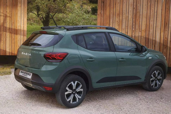 Dacia Sandero Stepway третьего поколения: Бюджетный кросс-хэтчбек фото 3