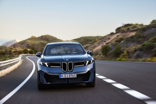 Обзор нового BMW iX3 2026: Электрическая эра Neue Klasse фото 2