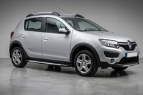 Dacia Sandero 2013-2020 гг. Боковые Подножки Line (2 шт., Алюминий) фото 1