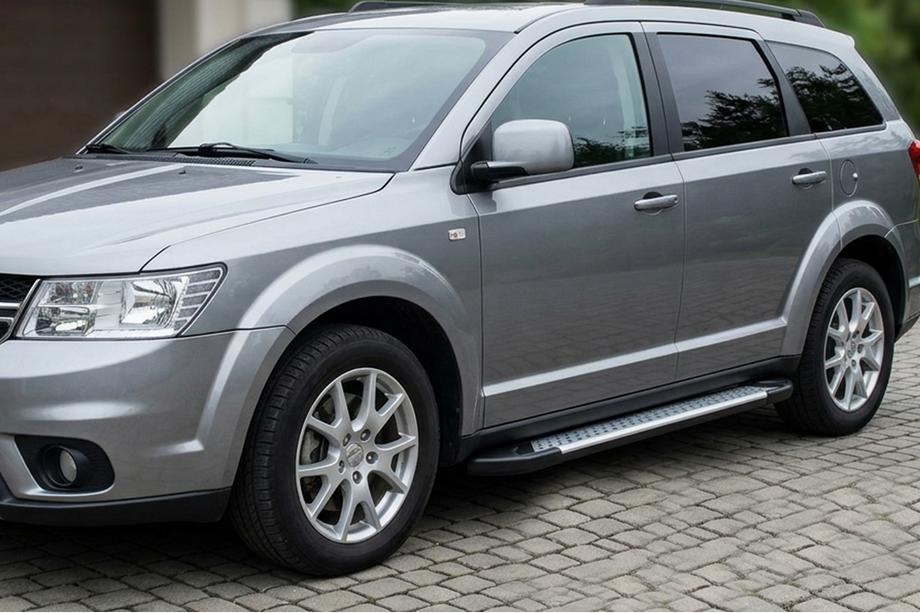 Fiat Freemont 2011-2016 гг. Боковые пороги Allmond Grey (2 шт., алюминий) Image