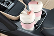 Как выбрать термокружку в салоне машины?