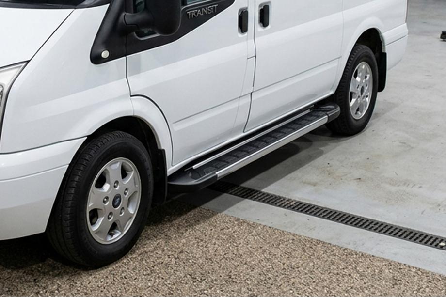 Ford Transit 2000–2014 гг. Боковые пороги RedLine V1 (2 шт., алюминий) Image