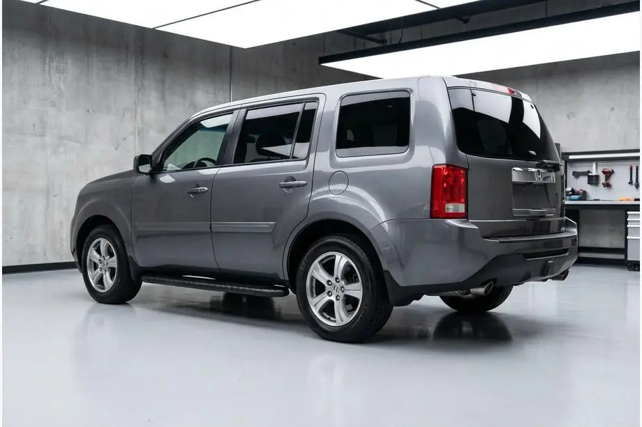 Honda Pilot 2008-2015 гг. Боковые пороги Bosphorus Black (2 шт., алюминий) Image