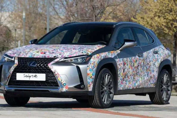 Стикербомбинг авто: плюсы и минусы