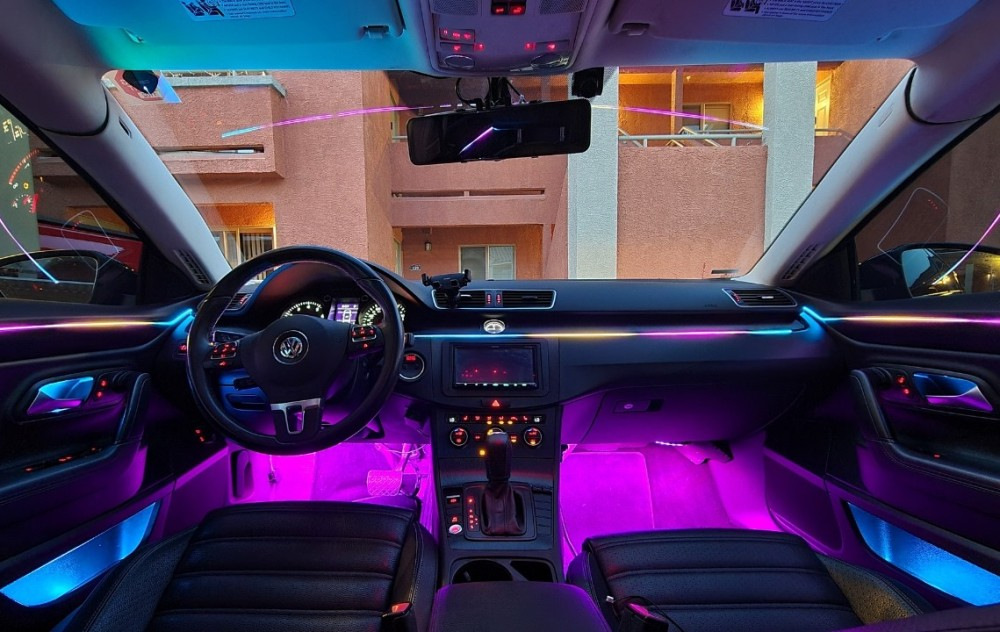 Можно ли установить ambient-подсветку в старый автомобиль?