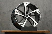 Audi Q7 2015–2026 гг. Кованые диски OEM R21 (комплект 4 шт) фото 1