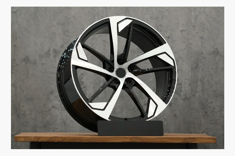 Audi Q7 2015–2026 гг. Кованые диски OEM R21 (комплект 4 шт) Image