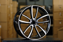 Bentley Bentayga 2015-2025 гг. Кованые диски OEM R23 V2 (комплект 4 шт.) фото 1