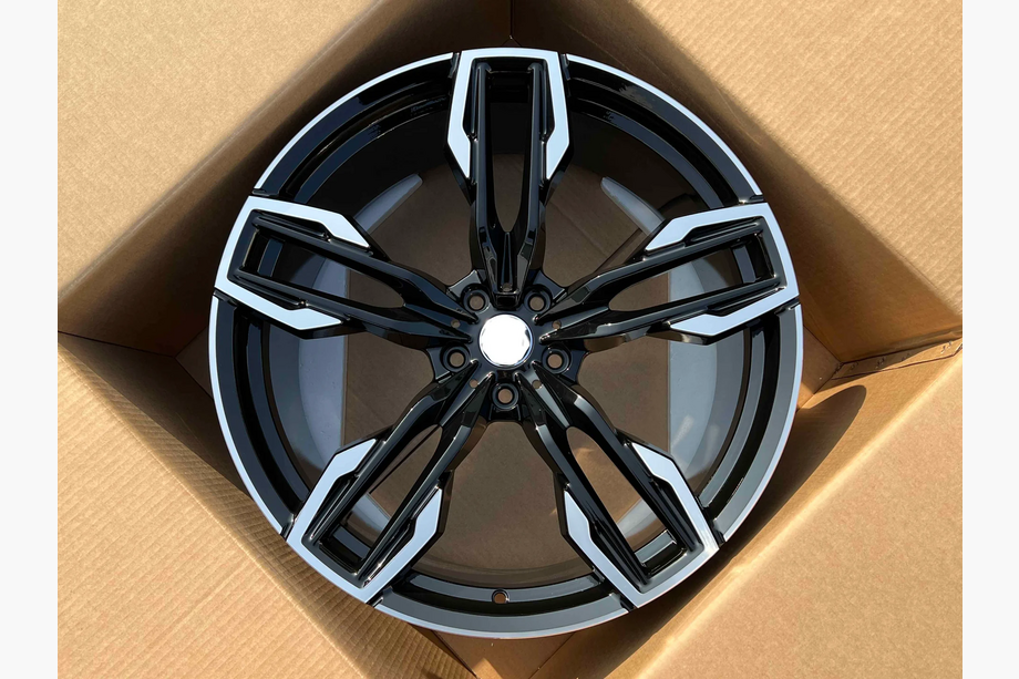 BMW X7 G07 2019- гг. Кованые диски OEM R21 (комплект 4 шт) Image