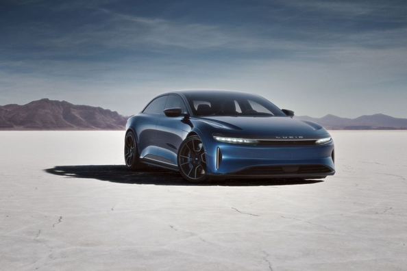 Обзор Lucid Air Touring: роскошь и инновации в каждой детали фото 3