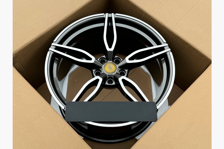 Ferrari 458 Italia 2009-2015 гг. Кованые диски OEM R20 V2 (комплект 4 шт) Фото 4