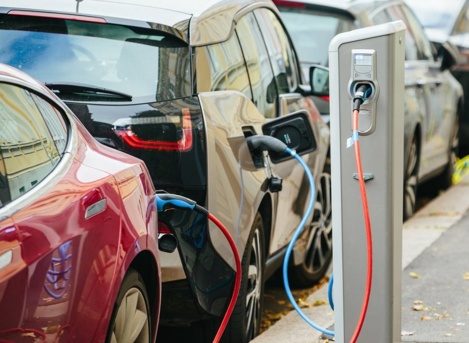 Как правильно эксплуатировать электромобиль в холодное время года