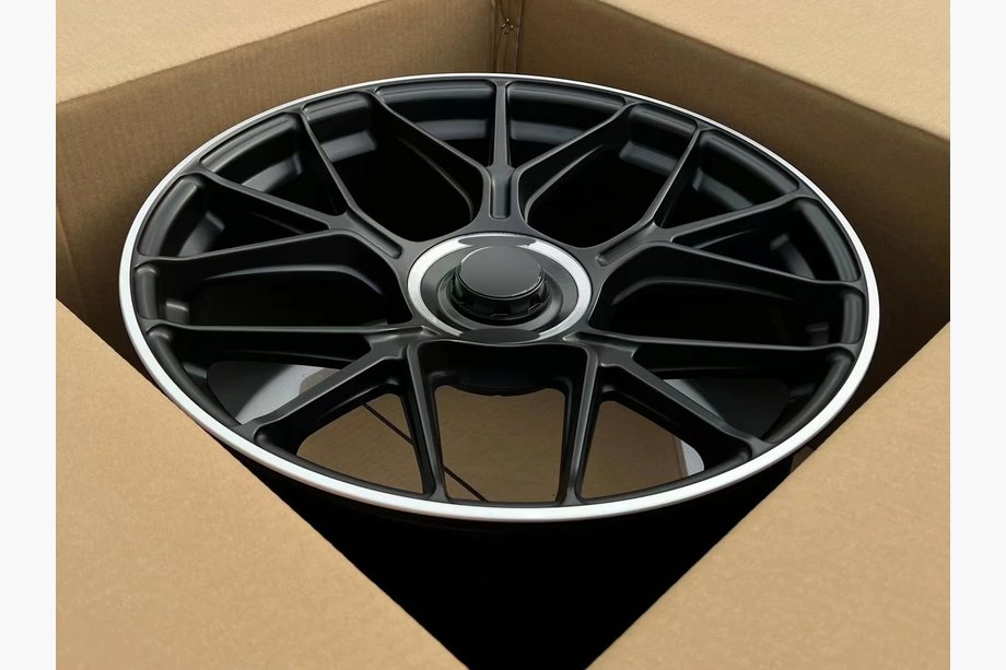 Mercedes AMG GT C190/R190 2014-2022 гг. Кованые диски OEM R19 V2 (комплект 4 шт) Фото 4