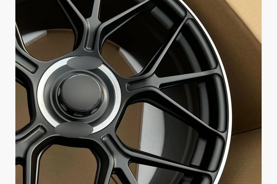 Mercedes AMG GT C190/R190 2014-2022 гг. Кованые диски OEM R19 V2 (комплект 4 шт) Фото 6