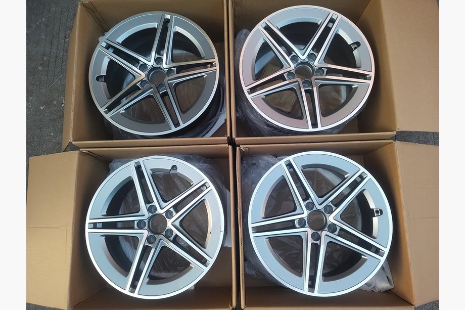 Mercedes CLS C218 2011-2018 гг. Кованые диски OEM R18 (комплект 4 шт) Фото 4