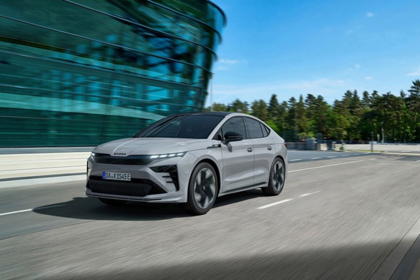 Обзор Skoda Enyaq Coupe RS 2025: спортивное электрокупе после обновления