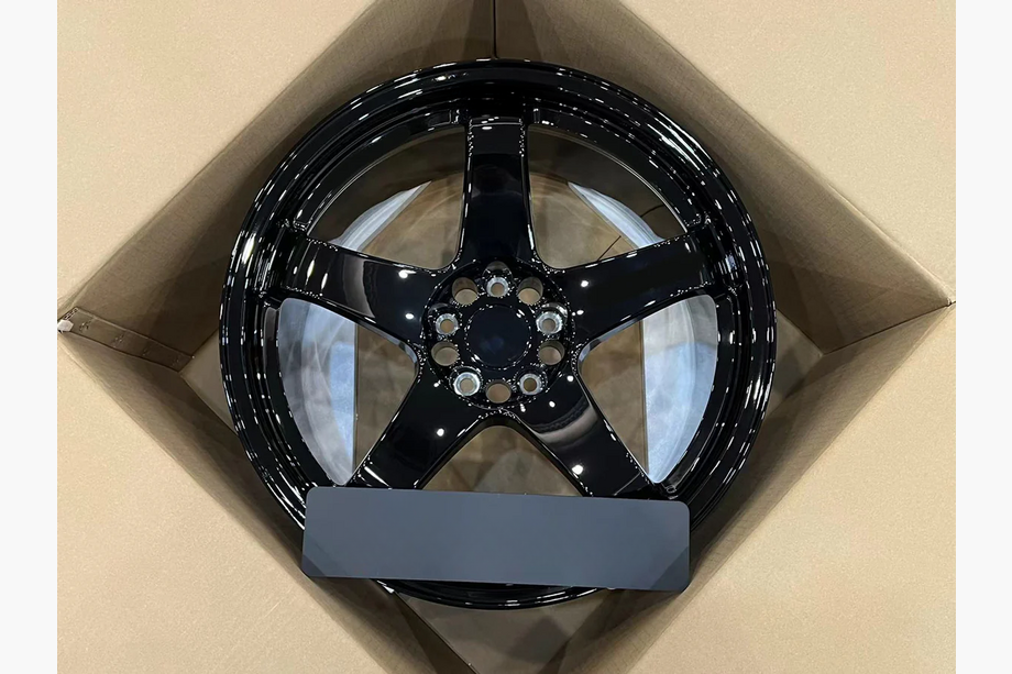 Nissan Skyline 1998-2002 гг. Кованые диски OEM R19 (комплект 4 шт.) Image