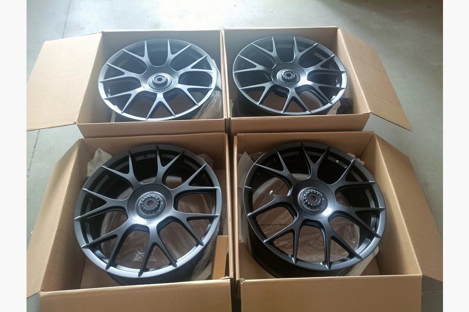 Porsche 911 (991) 2011–2019 гг. Кованые диски OEM R20 V1 (комплект 4 шт) Фото 4