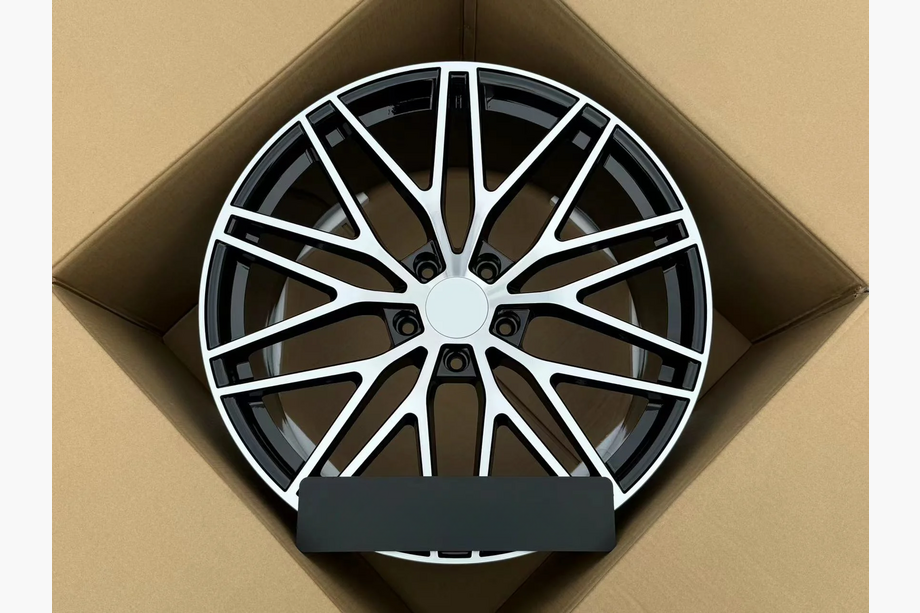 Porsche Cayenne 2018- гг. Кованые диски OEM R22 V5 (комплект 4 шт) Image