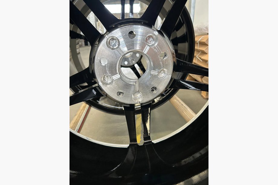 Porsche Taycan 2019- гг. Кованые диски OEM R21 V2 (комплект 4 шт.) Фото 5