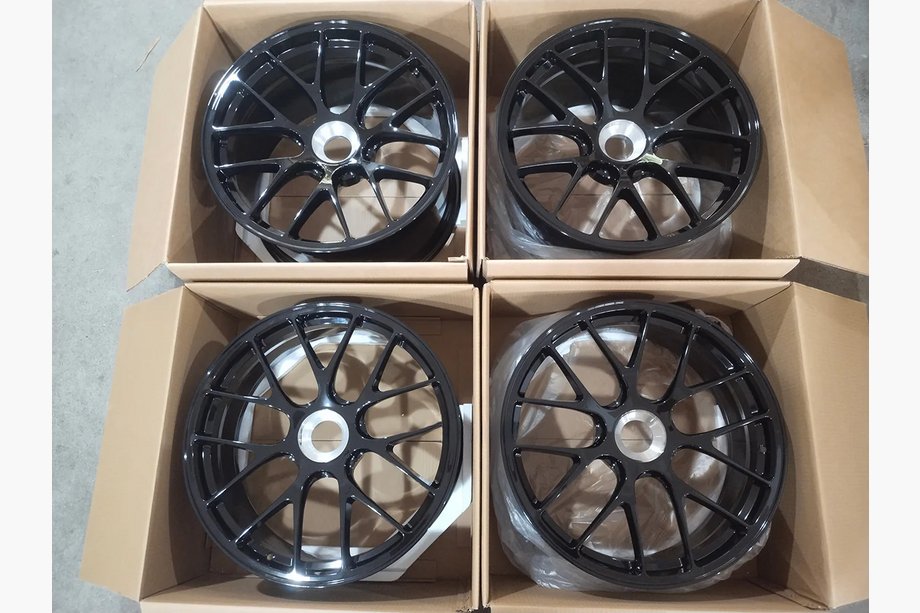 Porsche 911 (997) 2004–2012 гг. Кованые диски OEM R20 V3 (комплект 4 шт.) Фото 7