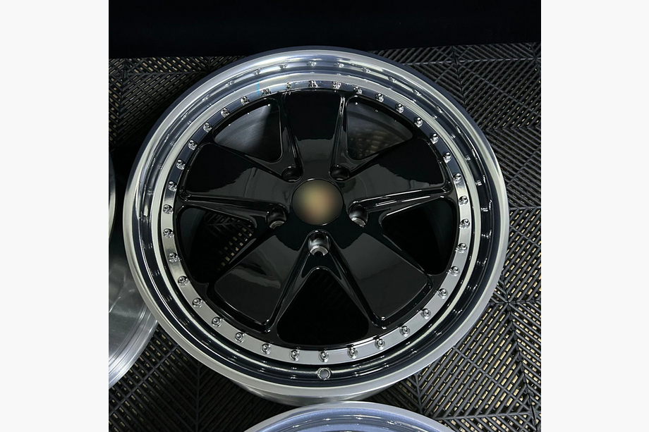 Porsche 911 (991) 2011–2019 гг. Кованые диски OEM R20 V5 (комплект 4 шт) Image