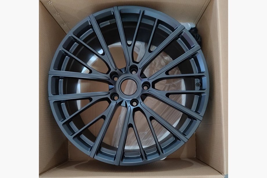 Porsche Cayenne 2010-2017 гг. Кованые диски OEM R21 (комплект 4 шт) Фото 2
