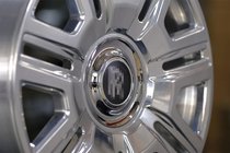 Rolls-Royce Cullinan 2018- гг. Кованые диски OEM R22 V3 (комплект 4 шт) фото 3