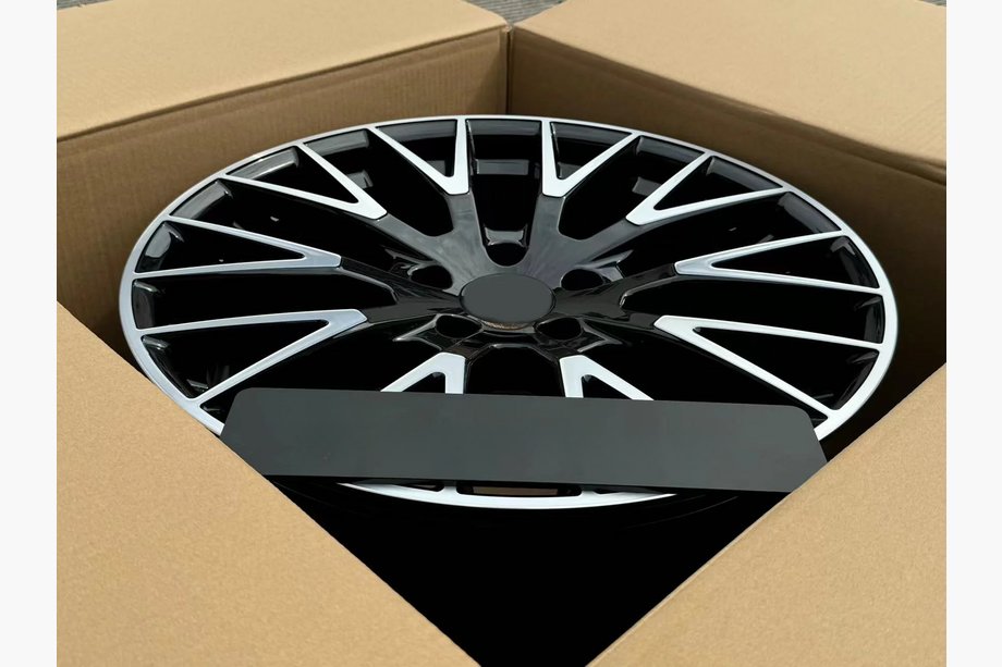 Porsche Panamera 2023– гг. Кованые диски OEM R21 V2 (комплект 4 шт.) Фото 5