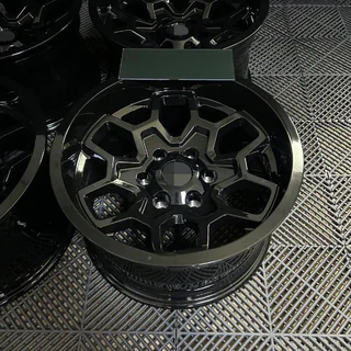 Кованые диски OEM R17 (комплект 4 шт) Toyota Hilux 2015- гг. фото 2