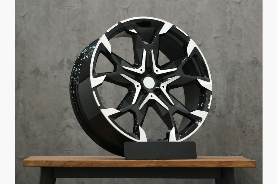 BMW X2 U10 2023- гг. Кованые диски OEM R22 (комплект 4 шт) Image