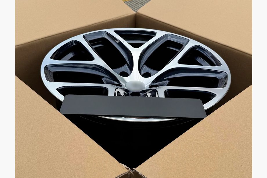 Bugatti Veyron 2005–2015 гг. Кованые диски OEM R20 (комплект 4 шт) Фото 10