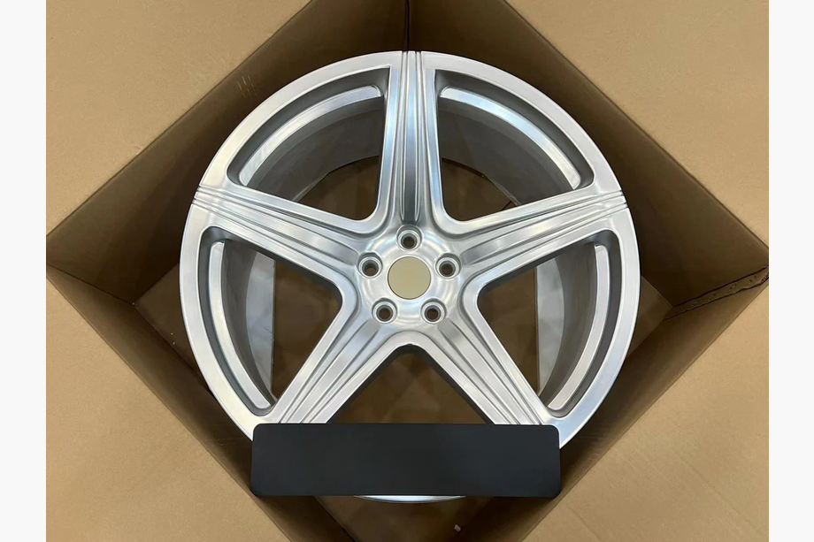 Ferrari 550 Кованые диски OEM R20 V1 (комплект 4 шт) Image