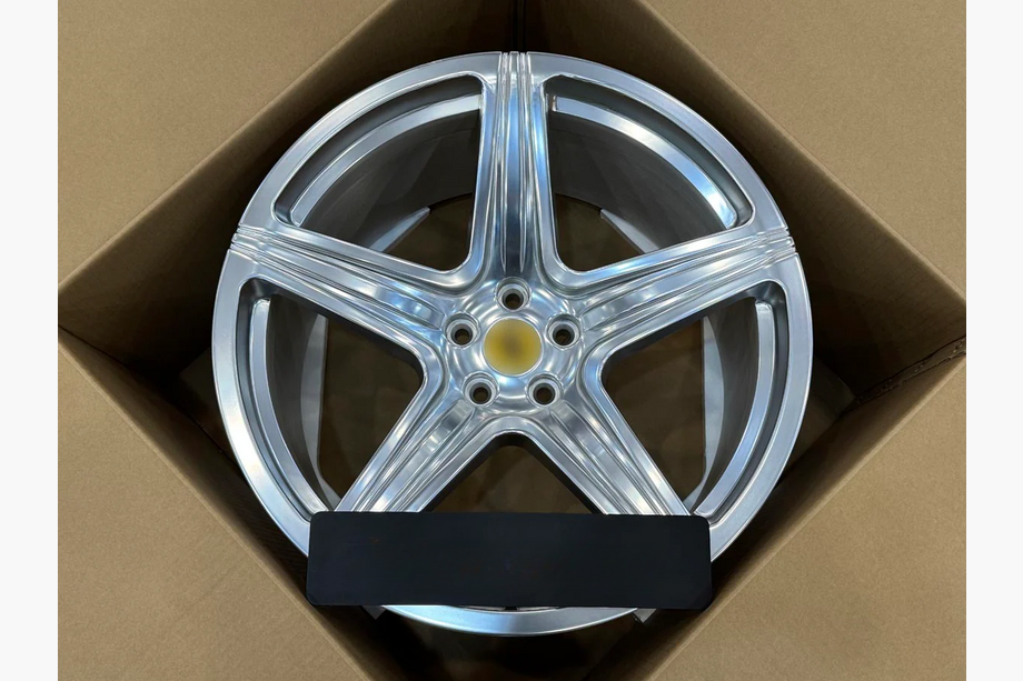 Ferrari 550 Кованые диски OEM R20 V3 (комплект 4 шт.) Image
