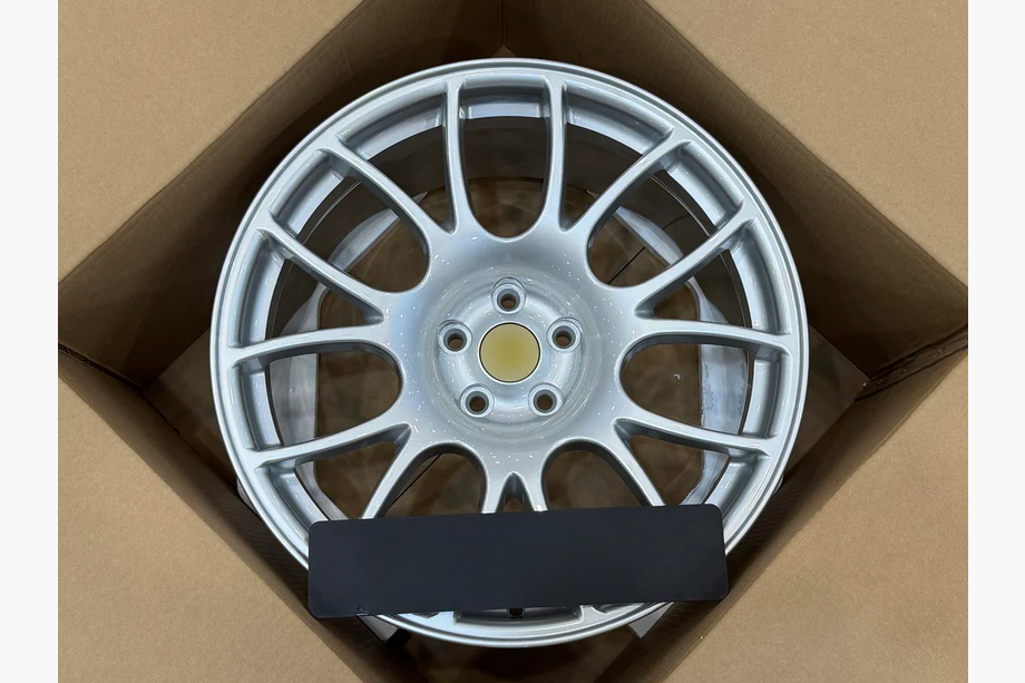 Ferrari 360 Кованые диски OEM R19 V2 (комплект 4 шт) Image