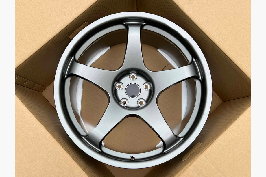 Lexus LFA 2010–2013 гг. Кованые диски OEM R20 V5 (комплект 4 шт) Image