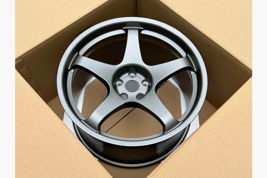 Lexus LFA 2010–2013 гг. Кованые диски OEM R20 V5 (комплект 4 шт) Фото 5