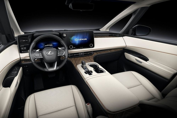 Обзор Lexus LM второго поколения: Вершина VIP-комфорта фото 6